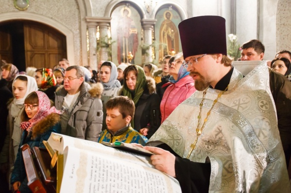 Священники помолятся об избавлении города от огненной геенны Священники помолятся об избавлении города от огненной геенны