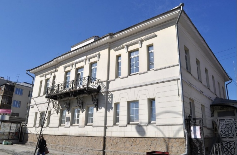 Усадьба потомков Дрозжилова на пересечении Шейнкмана — Ленина. Усадьба потомков Дрозжилова на пересечении Шейнкмана — Ленина.