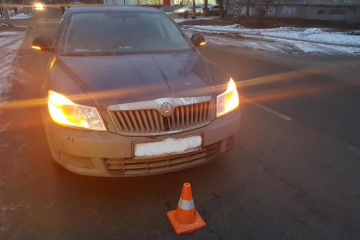 Под колеса иномарки попал школьник Под колеса иномарки попал школьник