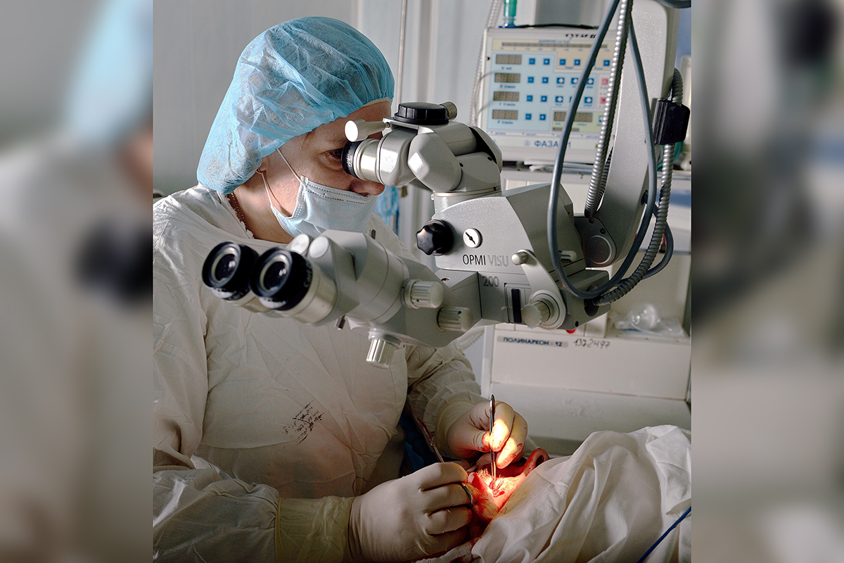 В успехе хирургического вмешательства на глазах важно и
оборудование, и мастерство хирурга