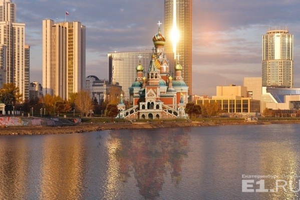 Храм-на-воде решили строить на суше.
Храм-на-воде решили строить на суше.