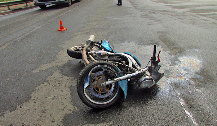 В Вологодской области архангельская мотоциклистка попала в серьезное ДТП