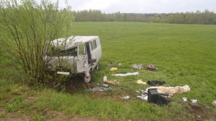 В Няндомском районе в ДТП погиб 76-летний пассажир УАЗа