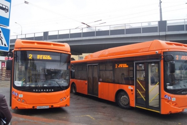 Теперь все автобусы ВПАТП-7, включая новые оранжевые "Волгабасы", обследуют по ночам Теперь все автобусы ВПАТП-7, включая новые оранжевые "Волгабасы", обследуют по ночам