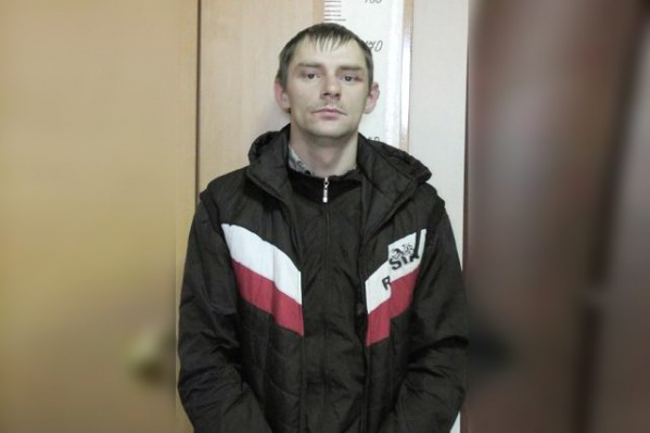 Полицейские ищут в Челябинске потерпевших от действий мужчины Полицейские ищут в Челябинске потерпевших от действий мужчины