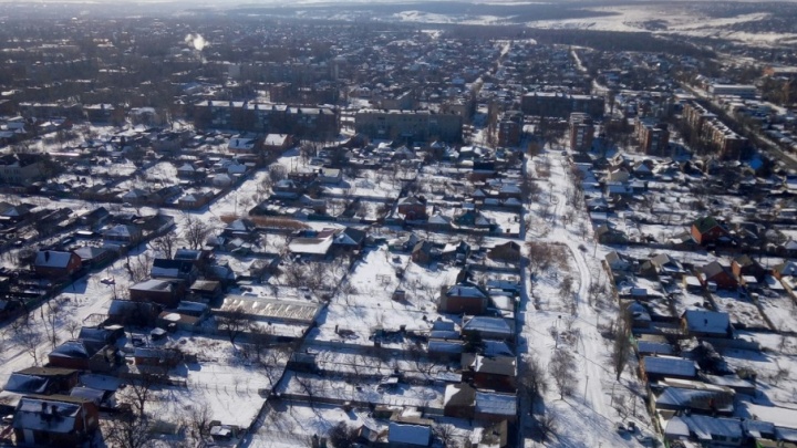 «Топим снег, чтобы умыться»: жители ростовского дачного поселка две недели живут без воды