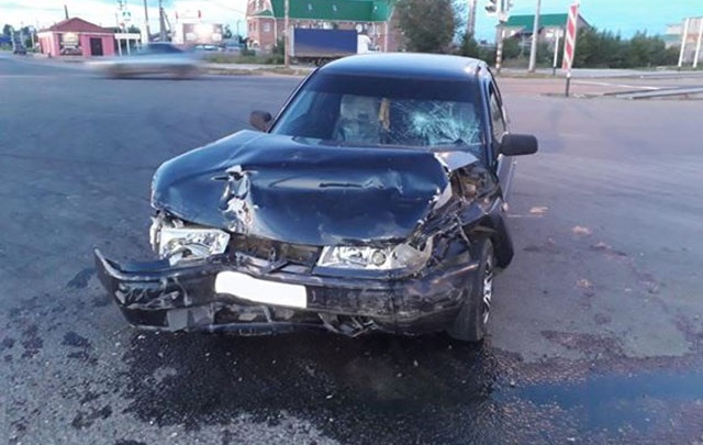 В Самарской области водитель Subaru протаранил отечественную машину: пострадал ребенок