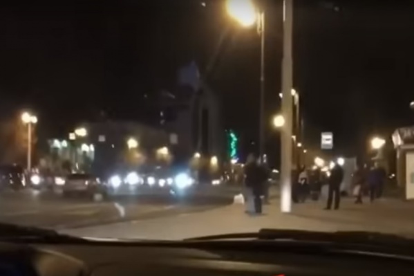 За езду по тротуару нарушителям грозит штраф в размере двух тысяч рублей За езду по тротуару нарушителям грозит штраф в размере двух тысяч рублей