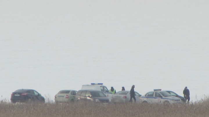 На берегу озера Смолино в Челябинске нашли мёртвого мужчину