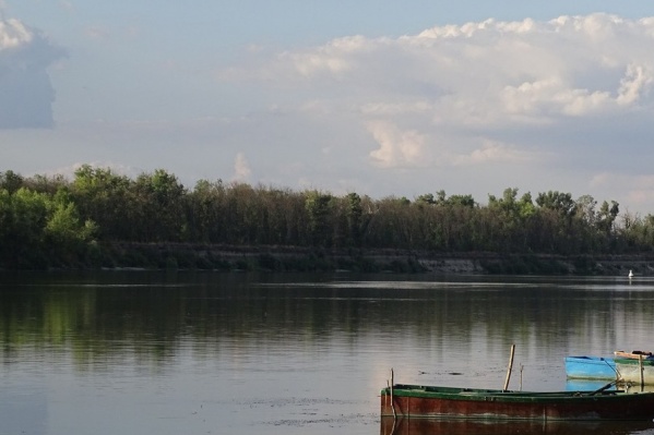Бездыханное тело подростка вытащили из воды Бездыханное тело подростка вытащили из воды