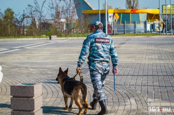 Полицейские провели ряд проверок нелегальных точек продажи рыбы в Ростове Полицейские провели ряд проверок нелегальных точек продажи рыбы в Ростове