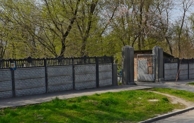 Жителя Тюмени осудили за убийство двух бездомных на ростовском кладбище