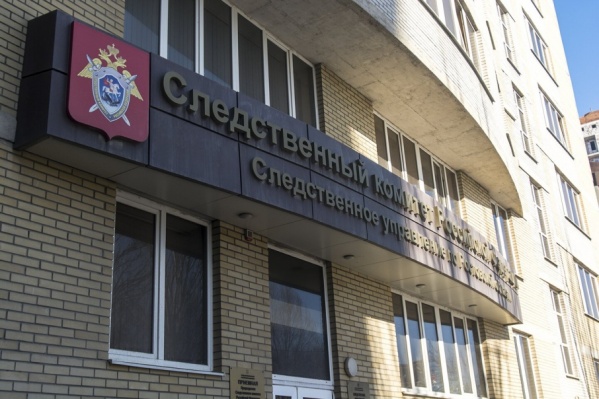 Следователи осмотрели место происшествия и назначили необходимые экспертизы Следователи осмотрели место происшествия и назначили необходимые экспертизы