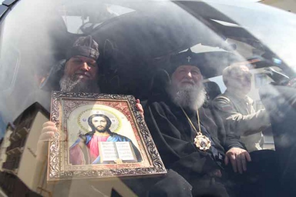 Крестный ход в вертолете Крестный ход в вертолете