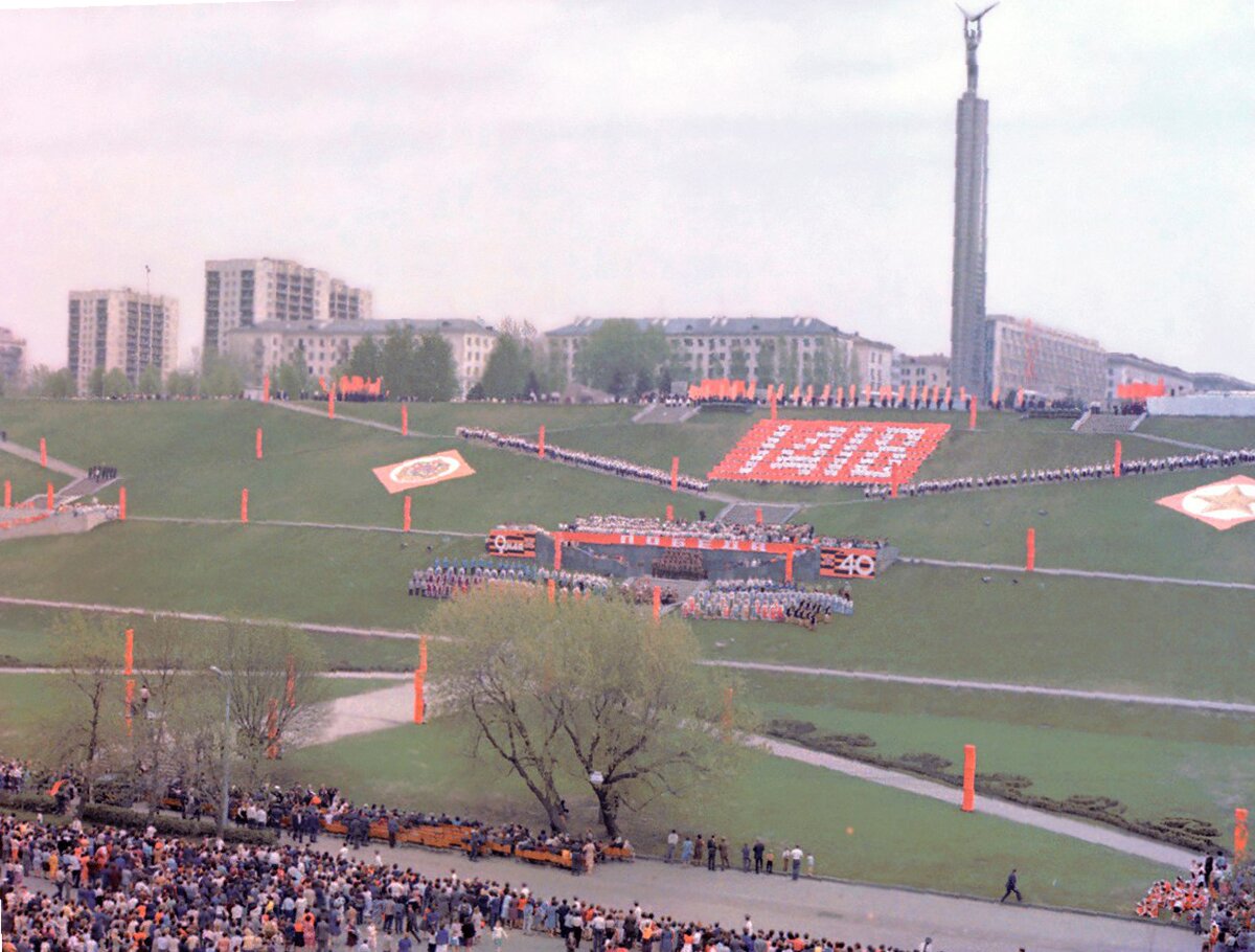 Весна 1985-го Весна 1985-го