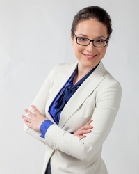 Алена Ярушина, пресс-секретарь компании МОТИВ: «МОТИВ больше не берет деньги за звонки»