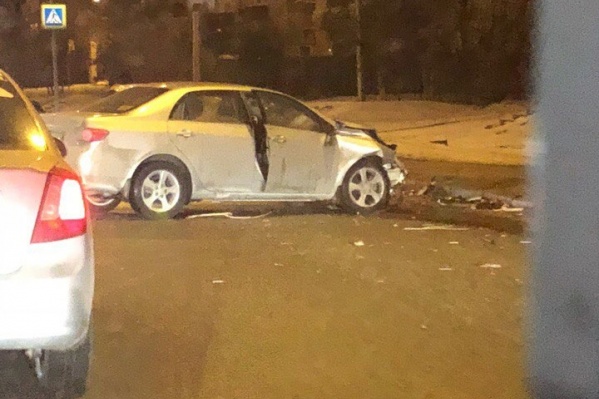 Очевидцы уверены, что водители пытались затормозить из-за пешехода Очевидцы уверены, что водители пытались затормозить из-за пешехода