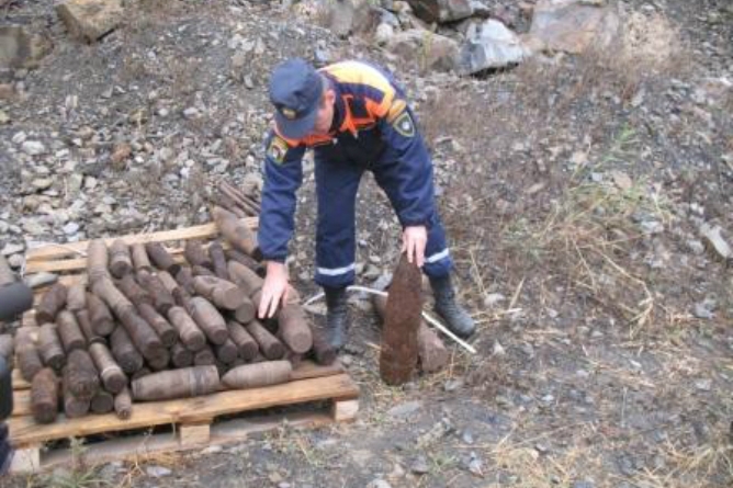 Место опасной находки оцепили Место опасной находки оцепили