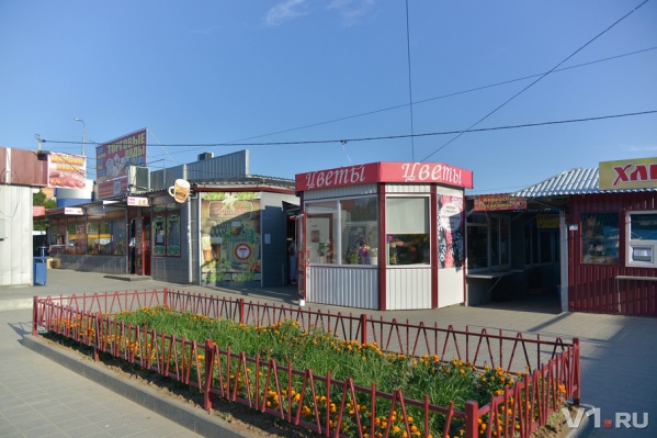 Чиновники твердо решили, что рынка здесь быть не должно Чиновники твердо решили, что рынка здесь быть не должно