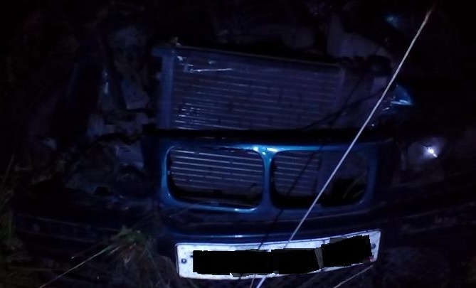 На трассе в Челябинской области разбился водитель BMW