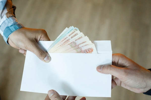 Коммерческая фирма платила директору компании «Кургантехинвентаризация» за выгодные контракты Коммерческая фирма платила директору компании «Кургантехинвентаризация» за выгодные контракты
