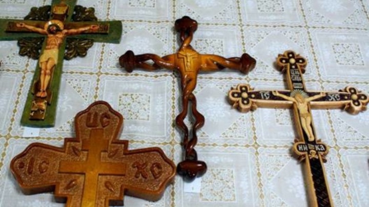 Архангельские заключенные передадут в храмы и часовни Поморья православные кресты