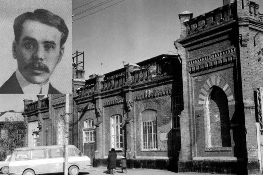 Загвозкин, работавший на электростанции, даже на время дал своё имя улице, которую мы теперь знаем как улицу Горького