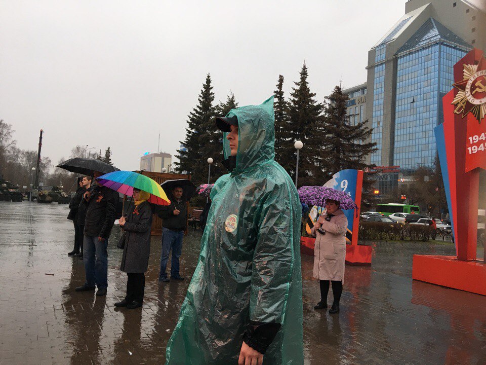 К Технопарку пришли около 50 горожан К Технопарку пришли около 50 горожан