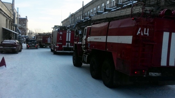 После пожара на химическом предприятии в Перми, где пострадали пять человек, возбудили уголовное дело