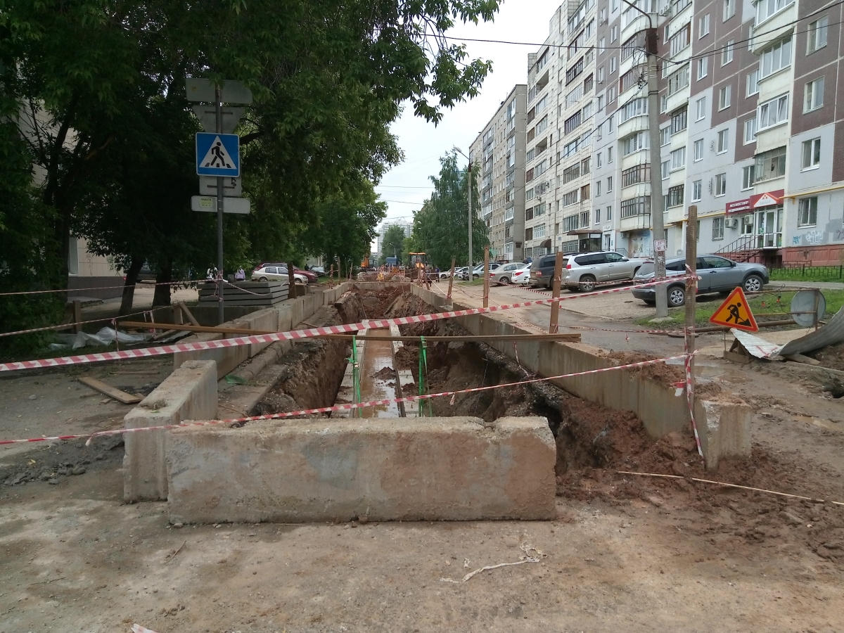 Движение транспорта ограничено на улице Горького