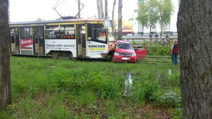 Дубль два: в Перми произошла вторая за день авария на Куйбышева с участием трамвая