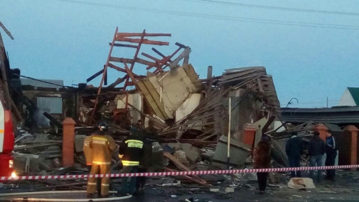 Получившие сильные ожоги при взрыве дома в Заводоуковске идут на поправку