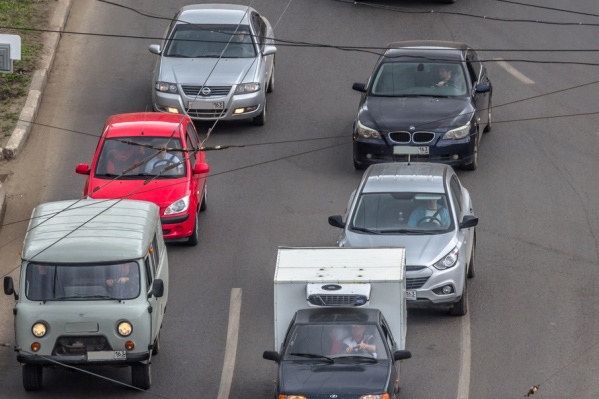 Встречные потоки разделят для безопасности автомобилистов Встречные потоки разделят для безопасности автомобилистов