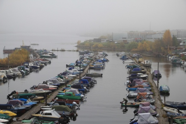 Владельцев лодок и катеров просят позаботиться о своем водном транспорте заранее Владельцев лодок и катеров просят позаботиться о своем водном транспорте заранее