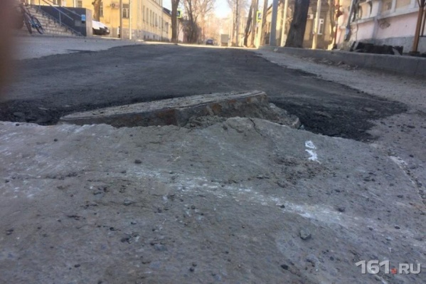 Так сейчас выглядит перекресток, где провалилась дорога Так сейчас выглядит перекресток, где провалилась дорога