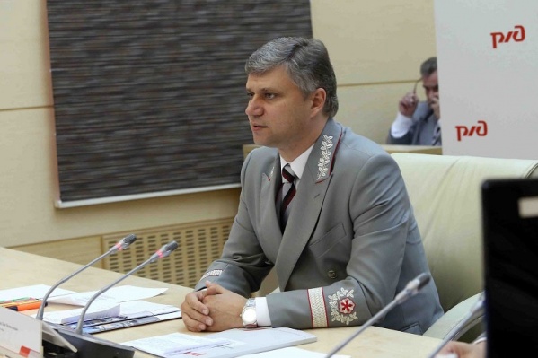 Председатель правления РЖД Олег Белозеров традиционно награждает победителей конкурса Председатель правления РЖД Олег Белозеров традиционно награждает победителей конкурса