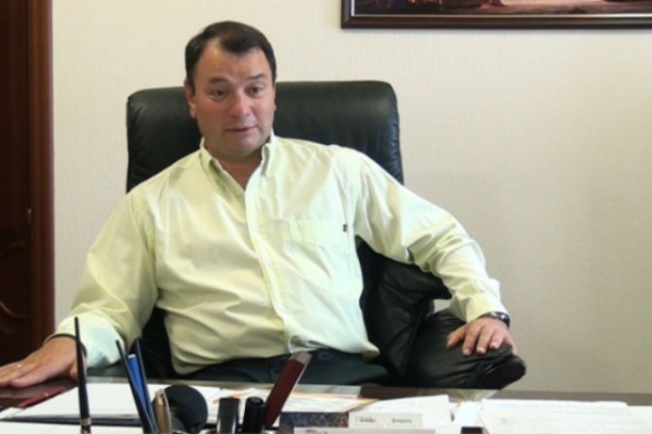 Директор театра имени Волкова Юрий Итин содержится под домашним арестом Директор театра имени Волкова Юрий Итин содержится под домашним арестом