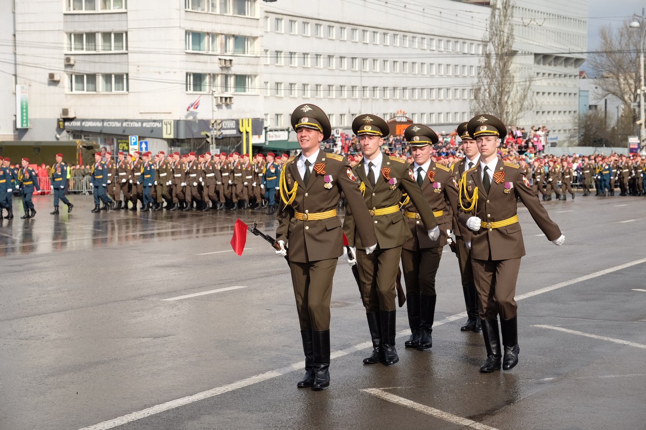 Военные прибыли к месту проведения парада Военные прибыли к месту проведения парада