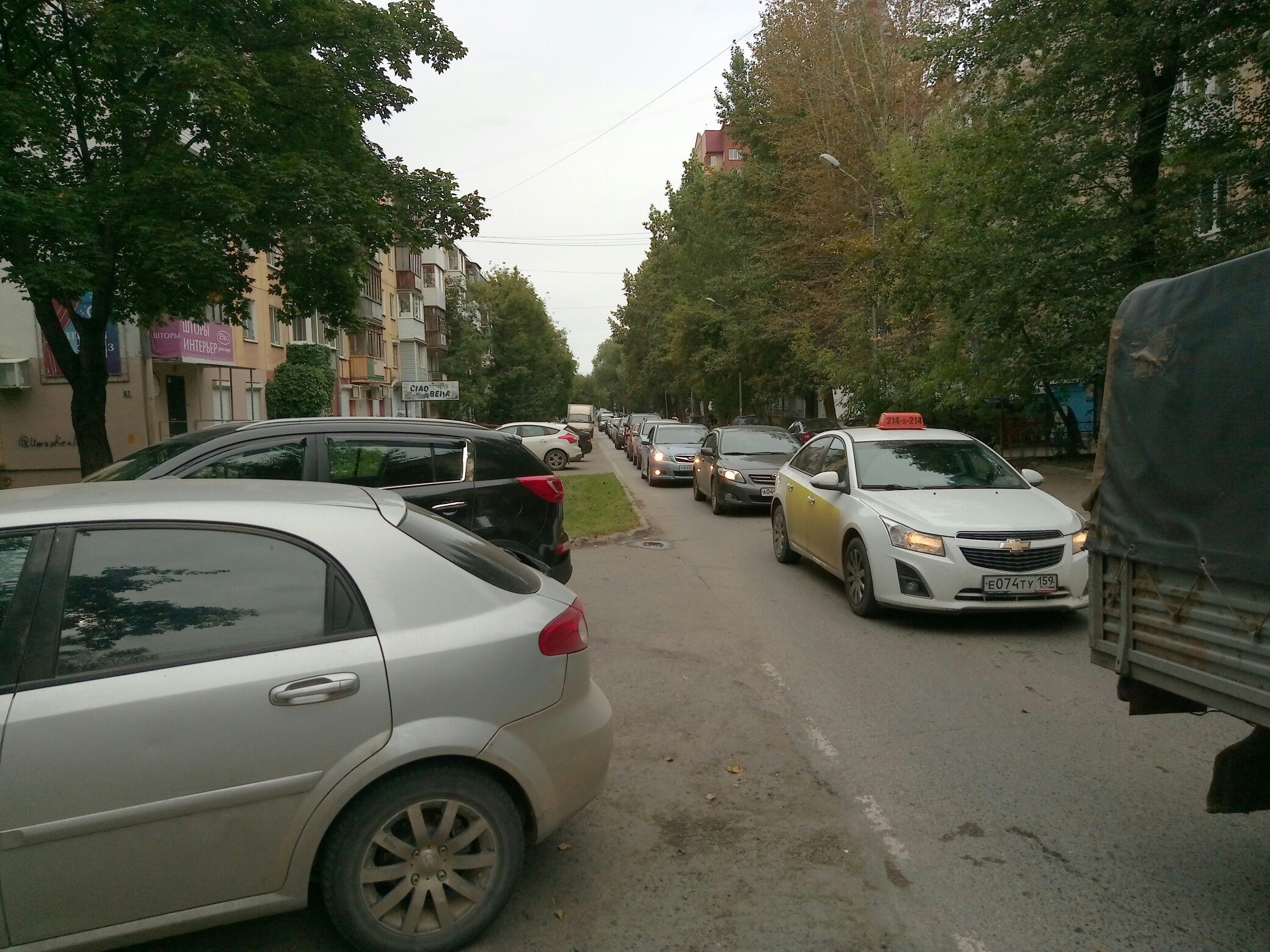 Пробка на улице Газеты "Звезда" Пробка на улице Газеты "Звезда"