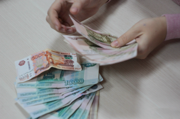 Осужденного также обязали вернуть всю похищенную сумму Осужденного также обязали вернуть всю похищенную сумму
