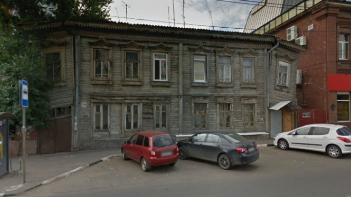 Ветхий дом напротив Самарского театра кукол снесут за 15 дней