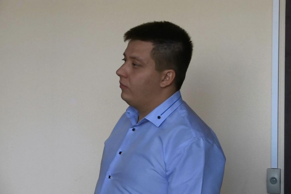 Дмитрий Кочуров проведёт 5 лет в колонии.
Дмитрий Кочуров проведёт 5 лет в колонии.
