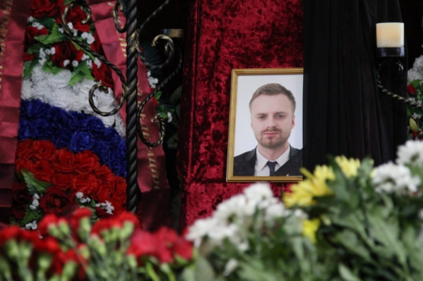 Дмитрий Рунков был похоронен на Вологодском кладбище Дмитрий Рунков был похоронен на Вологодском кладбище