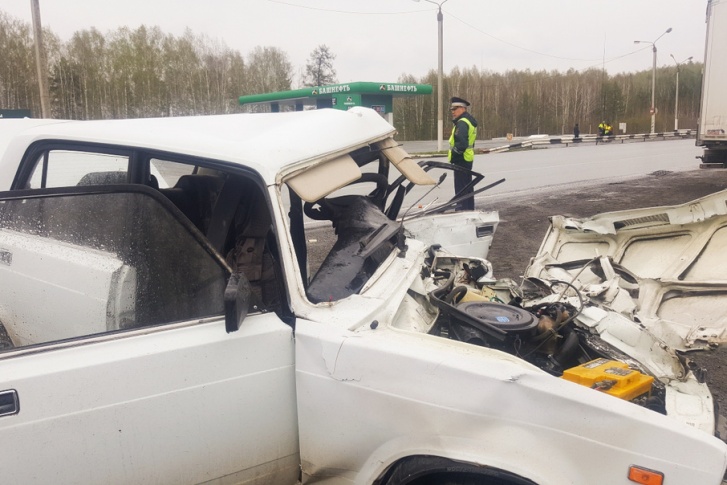 В машине не выжил никто В машине не выжил никто