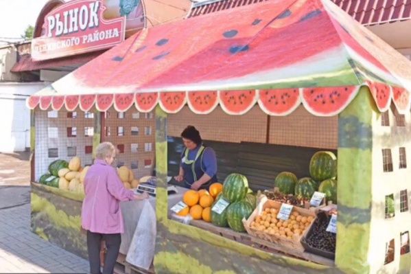 Мэр города выставил фотографии с новыми палатками Мэр города выставил фотографии с новыми палатками