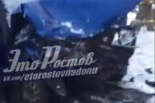 В ДТП под Ростовом пострадали три человека В ДТП под Ростовом пострадали три человека