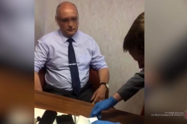 С апреля прошлого года Вадим Колченко получил не меньше 360 тысяч рублей С апреля прошлого года Вадим Колченко получил не меньше 360 тысяч рублей