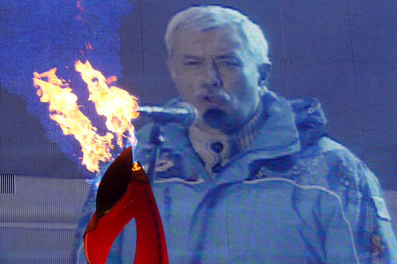 Олимпийский огонь в Санкт-Петербурге