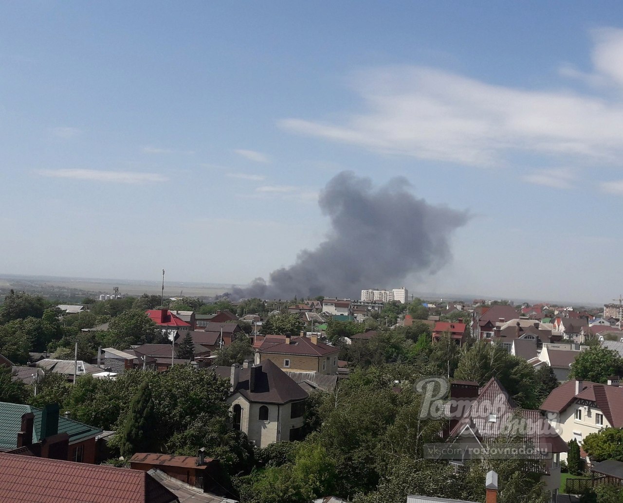 Клубы дыма видны практически со всех концов Западного Клубы дыма видны практически со всех концов Западного