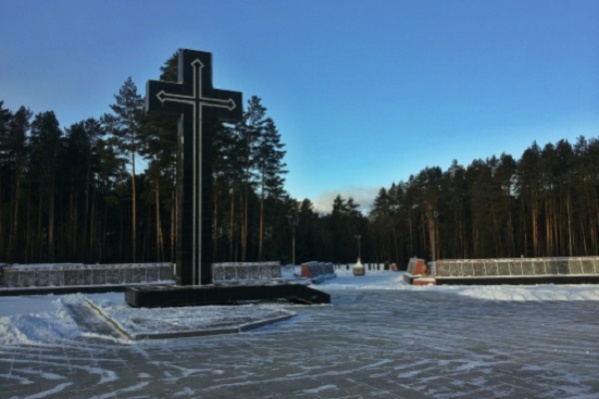 Мемориальный комплекс может быть размещён на 12-м километре Московского тракта.
Мемориальный комплекс может быть размещён на 12-м километре Московского тракта.